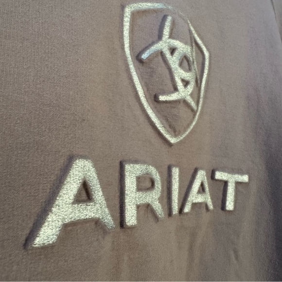 ARIAT Benecia Embossed Sweatshirt Quail Scalloped Hem Women’s size Small - Picture 5 of 11